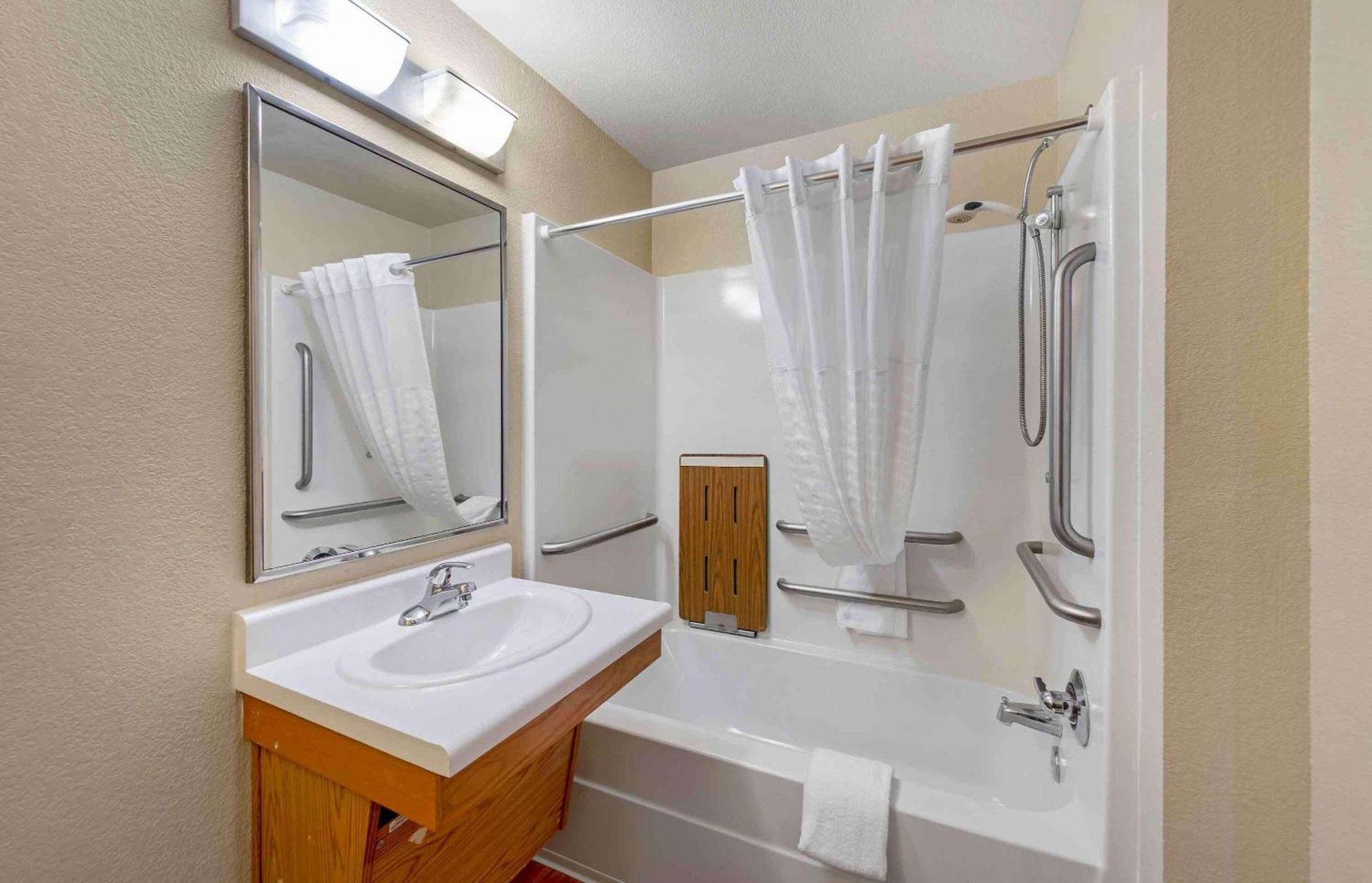 Extended Stay America Select Suites - Kalamazoo - West Exterior foto